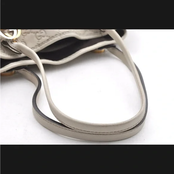 Authentic Gucci Shoulderbag - Picture 8 of 9